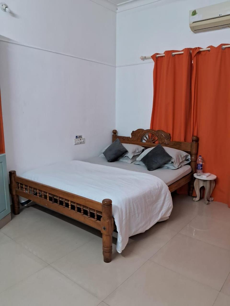 Orange Valley Homestay Thiruvananthapuram Exterior foto